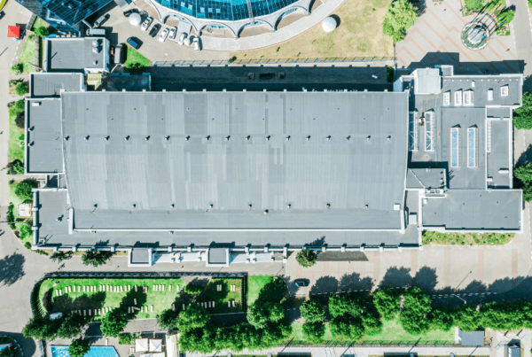 Understanding the Impact of Roof Age on Commercial Property Insurance
